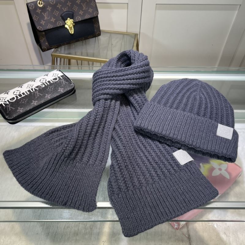 Loewe Caps Scarfs